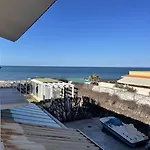 فندق مبيت وإفطار Suitebeach And