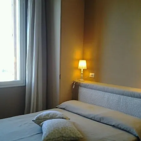 Suitebeach And 4* مارسالا