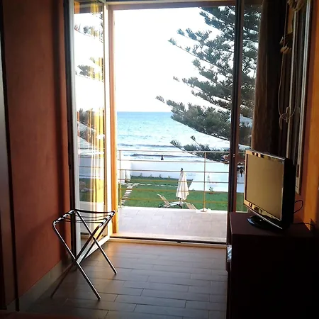 Suitebeach And Bed & Breakfast