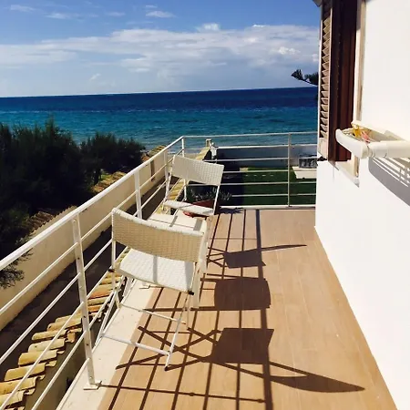 فندق مبيت وإفطار Suitebeach And 4*