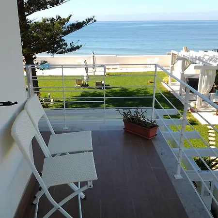 לינה וארוחת בוקר Suitebeach And 4*