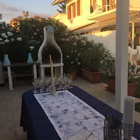 B&B Suitebeach And 4*