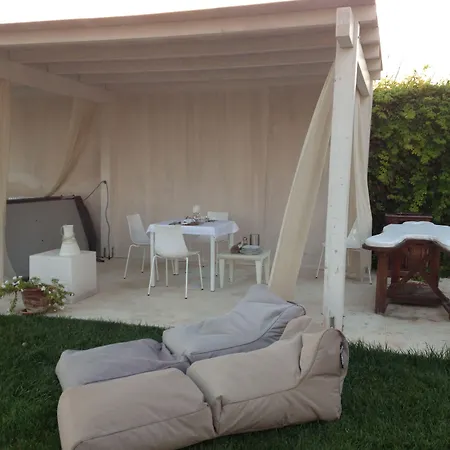 Bed & Breakfast Suitebeach And Marsala