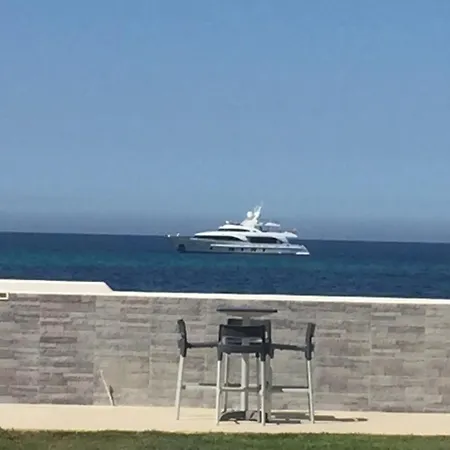 Suitebeach And B&B