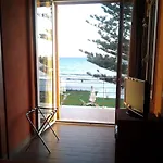 Suitebeach And Oda ve Kahvaltı