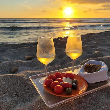 Bed & Breakfast Suitebeach And Marsala
