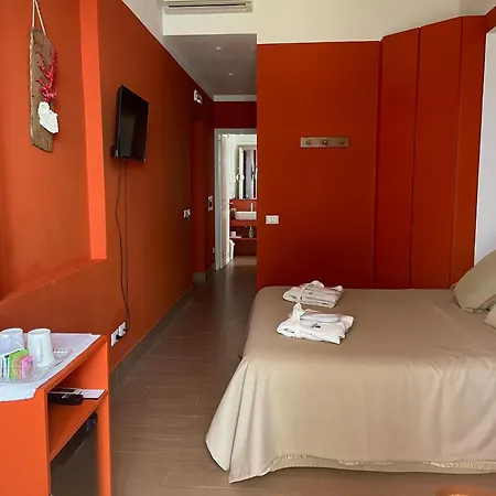 فندق مبيت وإفطار Suitebeach And 3*