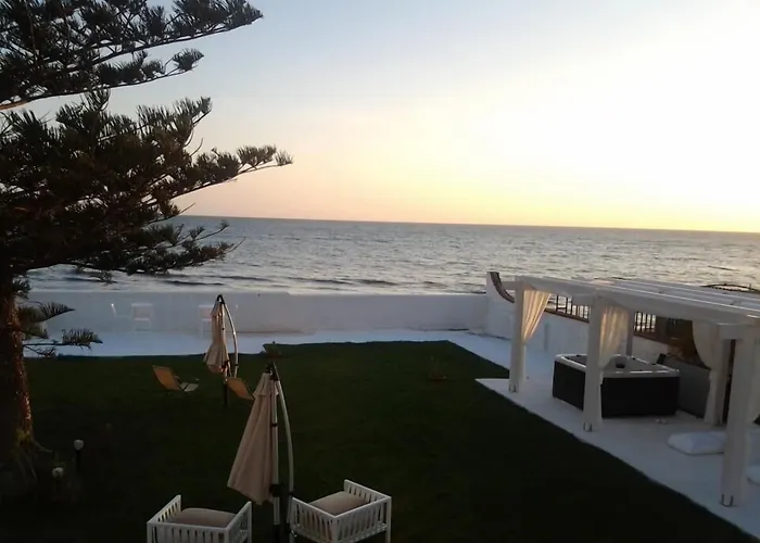 Suitebeach And Frühstückspension 4*