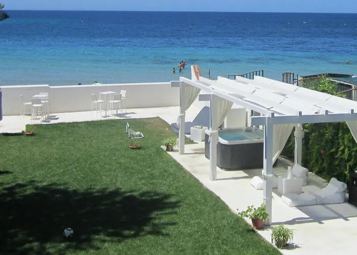 Suitebeach And Frühstückspension 4*